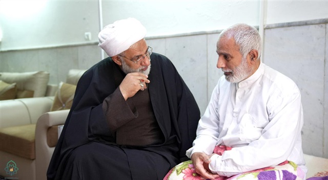 مدیر حوزه علمیه خراسان از حجت‌الاسلام والمسلمین سُرودی عیادت کرد